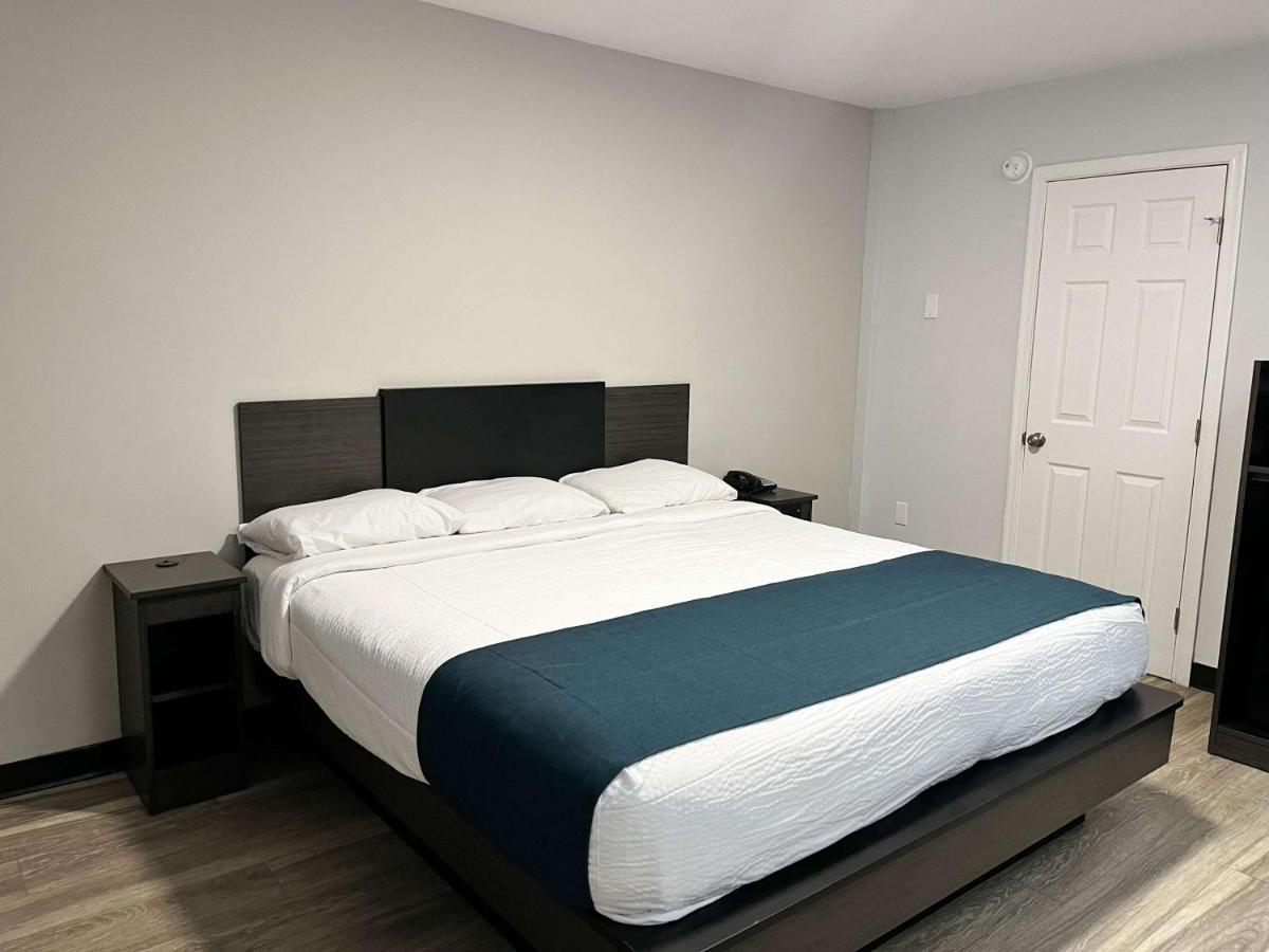 Motel 6 Williamstown Dış mekan fotoğraf